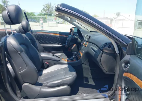 2006 Mercedes-Benz Clk 350 from USA, damaged, VIN WDBTK56H46F191847